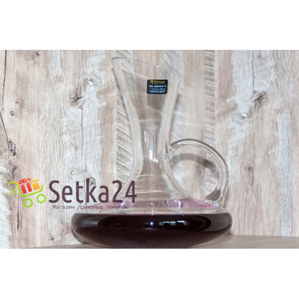 Декантер стеклянный Wilmax WL-888335/1C 1500 мл