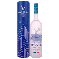 Водка Grey Goose 0.75 л 40% в тубусе Alpin