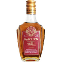 Коньяк Украины NAPOLEON Charles Louis ординарный 4 звездочки (V.S.O.P.) 0.25 л 40%