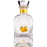 Виноградна горілка Bolgrad Гроно Галіції Muscat Select 0.5 л 40%