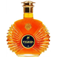 Коньяк Тигран 4 роки витримки 0.5 л