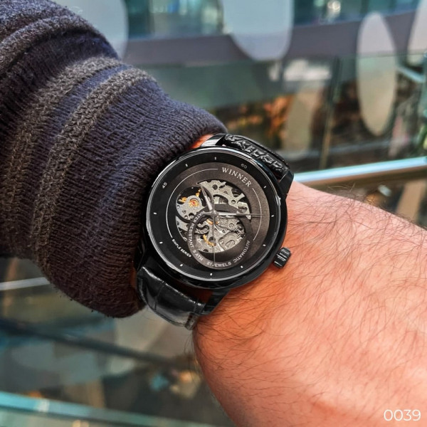 Winner 339 All Black