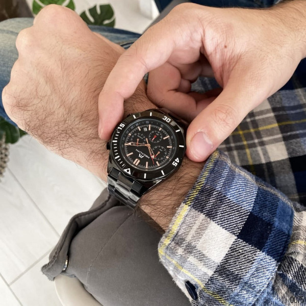 Megalith 8206M All Black