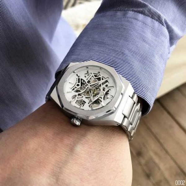 Gusto Skeleton Silver-White