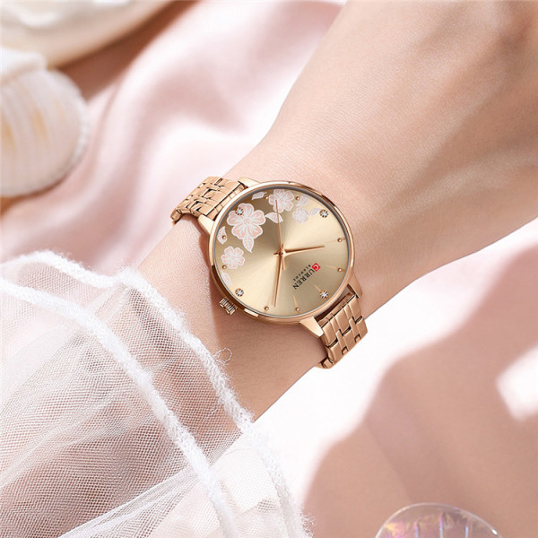 Curren C9068L Gold